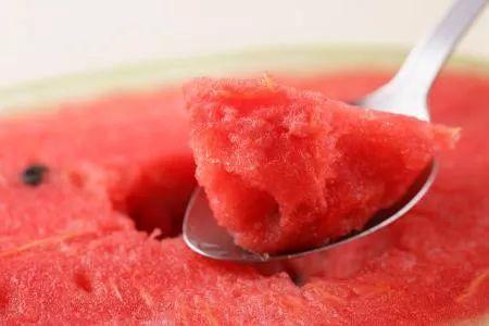 新西兰吃瓜君,揭秘当地美食文化趣闻